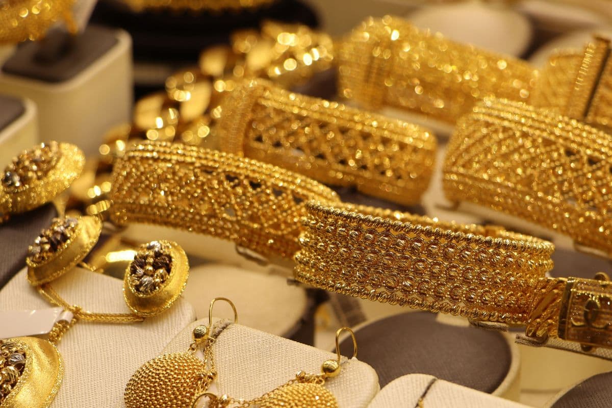 Dhanteras 2025: Most auspicious gold-buying time based on planetary hours