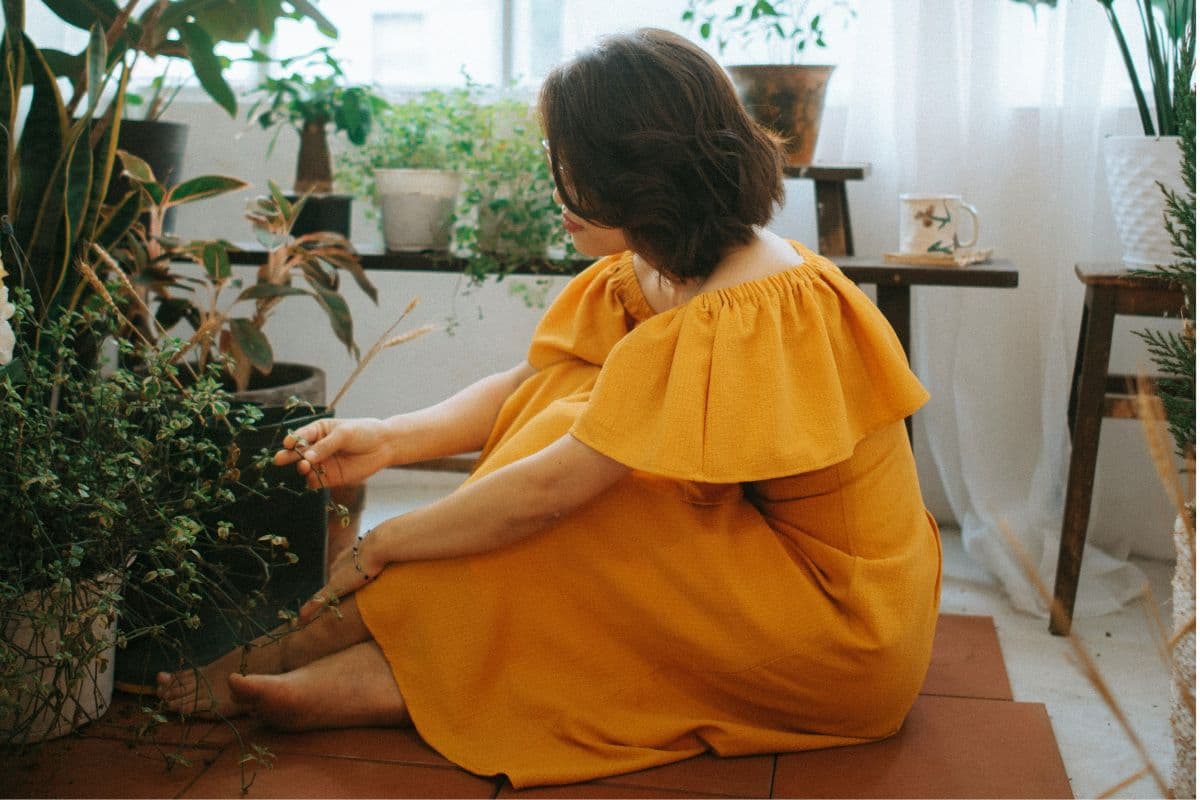 Weekly Horoscope (Feb 23–Mar 1, 2026): Love, Career & Money (All Signs)